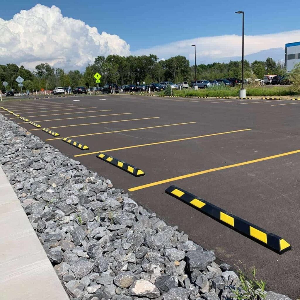 Parking lot seal coat striping service El Paso, Texas